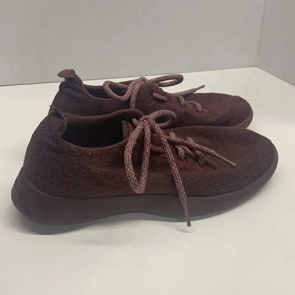 Allbirds Women's Wool Runners Burgundy Red Lace Up Wool Running Sneakers Shoes 9 - Picture 2 of 8